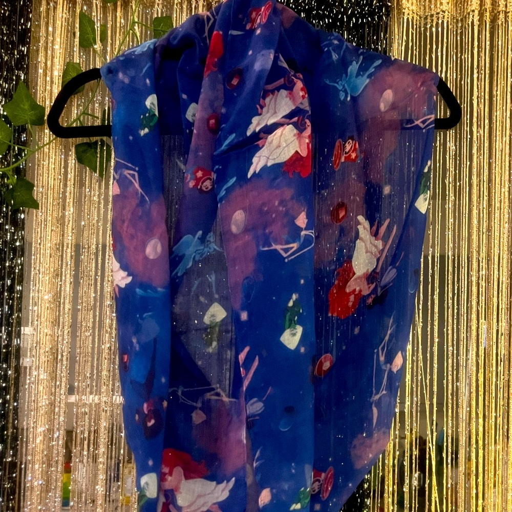 Steven Universe infinity scarf and pin! Brand new, never worn!